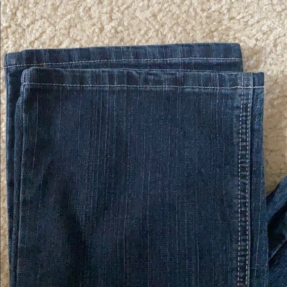 VF Jeanswear bootcut straight leg jeans 10 1/2 EUC - Picture 3 of 5